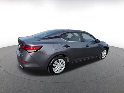 Used 2025 Nissan Sentra S image 15