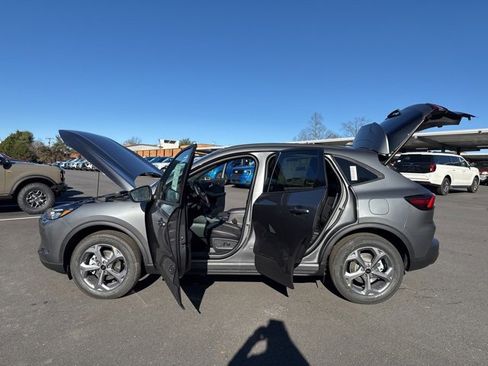 New 2026 Ford Escape ST-Line w/ Tech Pack #1 image 25