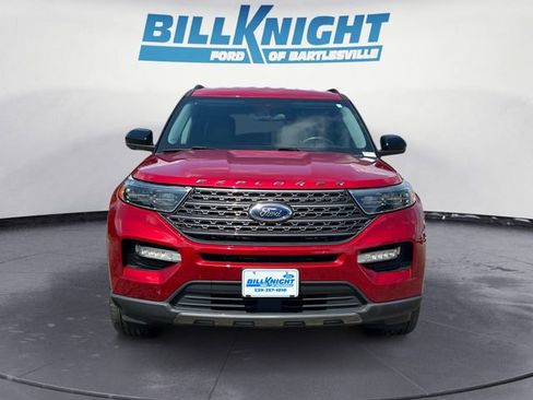 Used 2023 Ford Explorer XLT w/ Equipment Group 202A AWD/4WD image 8
