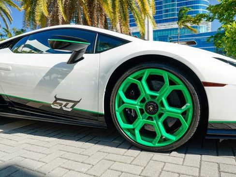 Used 2023 Lamborghini Huracan Tecnica RWD image 34
