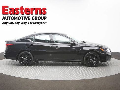 Used 2023 Nissan Altima 2.5 SR w/ SR Premium Package FWD image 46