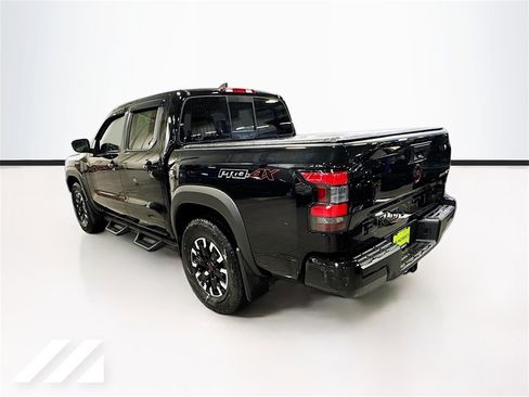 Used 2022 Nissan Frontier PRO-4X w/ Off-Road Protection Package image 7