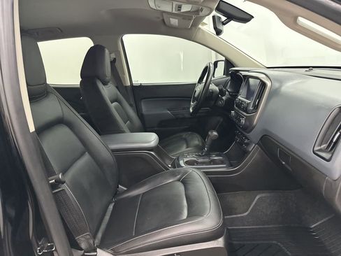 Used 2018 Chevrolet Colorado Z71 RWD image 22