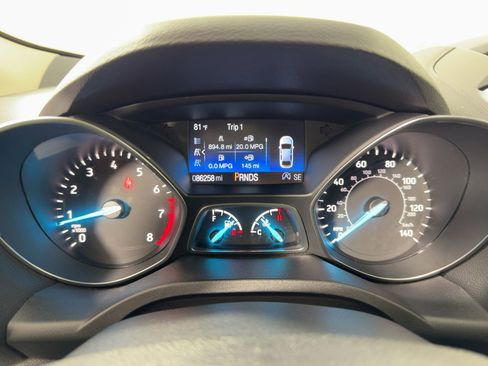 Used 2017 Ford Escape SE w/ SE Cold Weather Package image 20