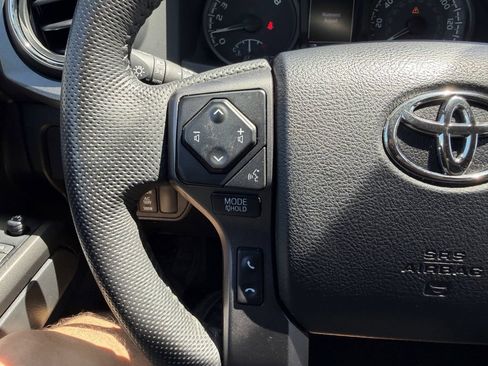 Used 2023 Toyota Tacoma TRD Sport AWD/4WD image 26