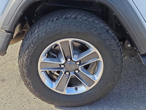 Used 2020 Jeep Wrangler Unlimited Sport S image 8