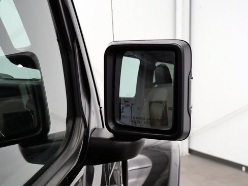 Used 2022 Jeep Gladiator Overland AWD/4WD image 46
