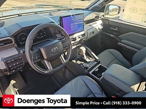 New 2025 Toyota Tacoma Trailhunter image 18