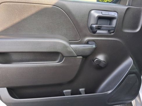 Used 2017 Chevrolet Silverado 1500 W/T RWD image 13