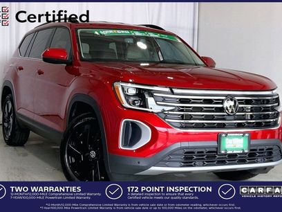 Used 2024 Volkswagen Atlas SE w/ Black Wheel Package