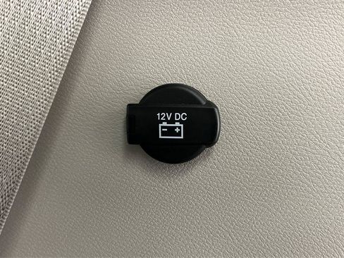 Used 2018 Chrysler Pacifica Touring Plus FWD image 26