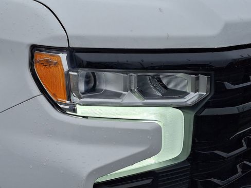 Used 2022 Chevrolet Silverado 1500 LT Trail Boss w/ Protection Package image 9