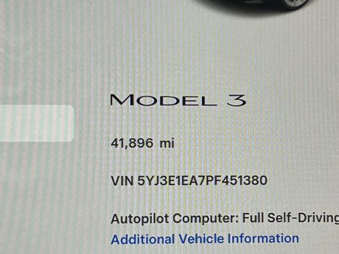 Used 2023 Tesla Model 3 Standard Range image 14