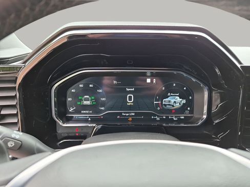 Used 2022 GMC Sierra 1500 SLT w/ SLT Convenience Package image 37