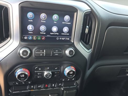 Used 2020 GMC Sierra 1500 SLT w/ SLT Convenience Package AWD/4WD image 17