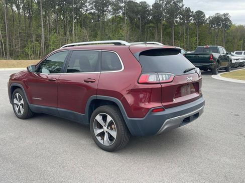 Used 2019 Jeep Cherokee Limited image 5