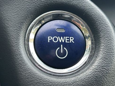 Used 2014 Lexus CT 200h image 29