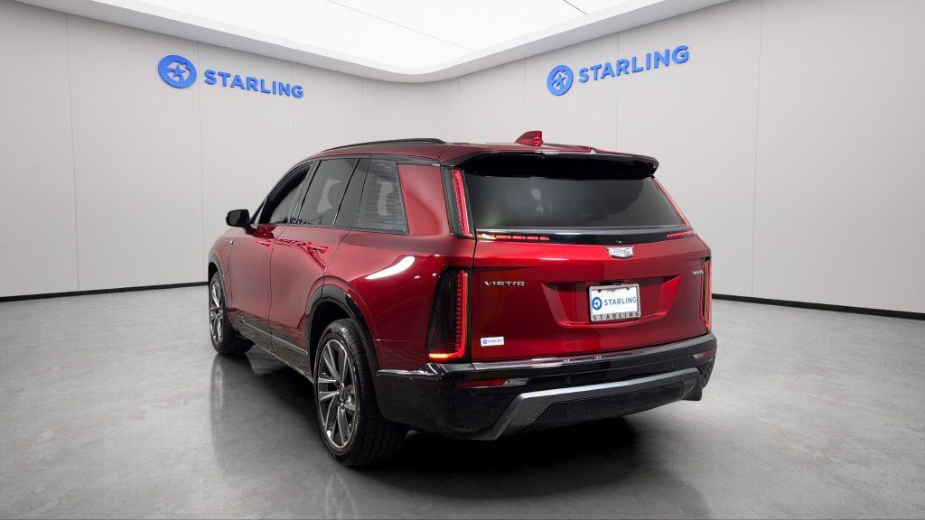 Used 2026 Cadillac Vistiq Sport w/ LPO, Floor Liner Package AWD/4WD image 15