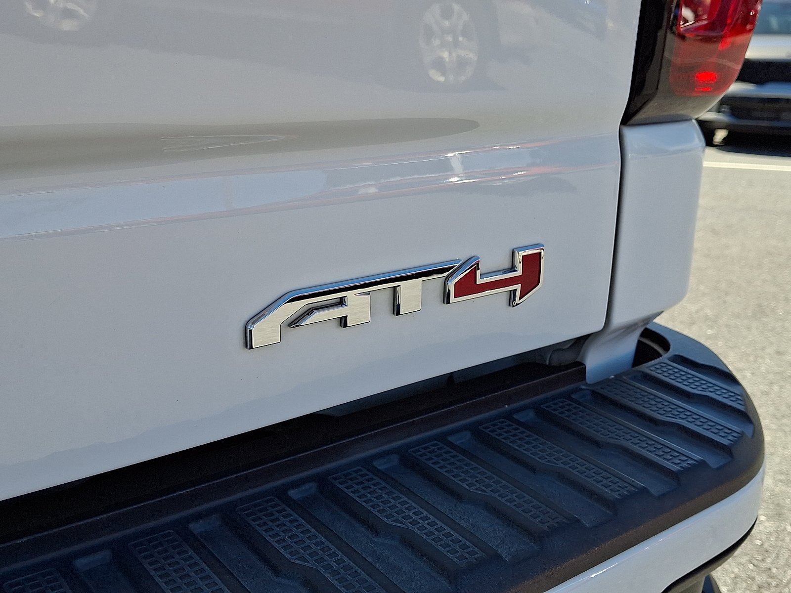 Used 2021 GMC Sierra 1500 AT4 w/ AT4 Premium Package AWD/4WD image 31