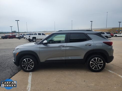 Used 2025 Chevrolet TrailBlazer LT image 5