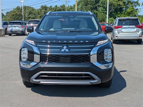 New 2025 Mitsubishi Outlander SEL image 8