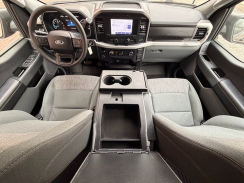 Used 2023 Ford F150 XLT image 28
