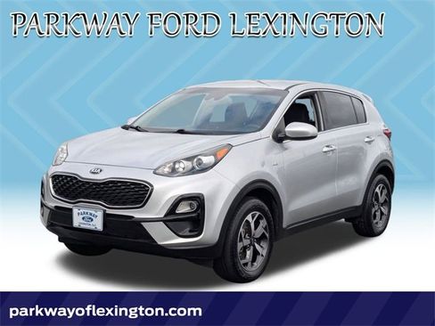 Used 2020 Kia Sportage LX image 1
