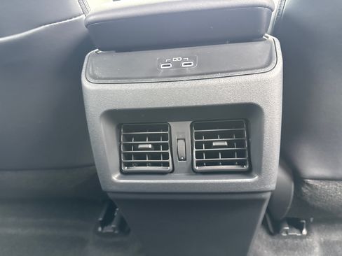 New 2026 Toyota C-HR AWD/4WD image 18