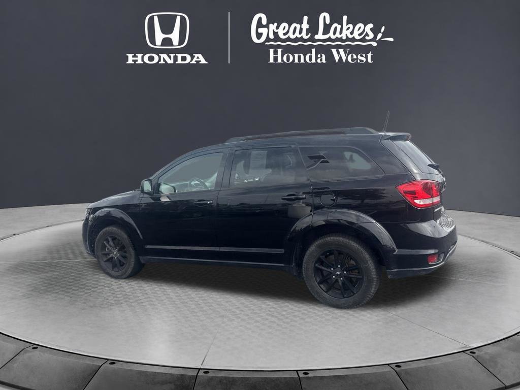 Used 2019 Dodge Journey SE w/ Blacktop Package FWD image 11