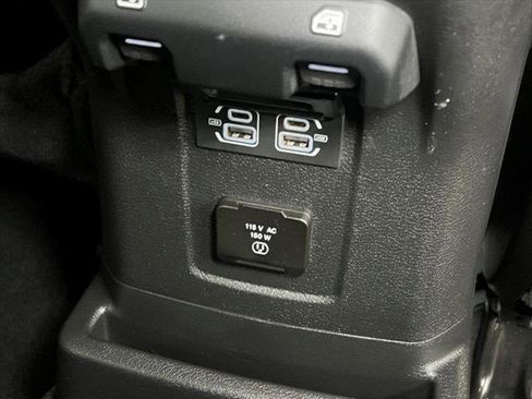 Certified 2022 Jeep Wrangler Unlimited Sahara image 18