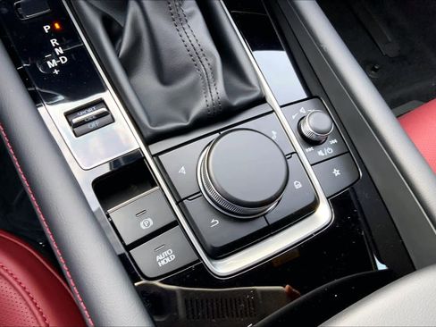 New 2026 MAZDA MAZDA3 Carbon image 20