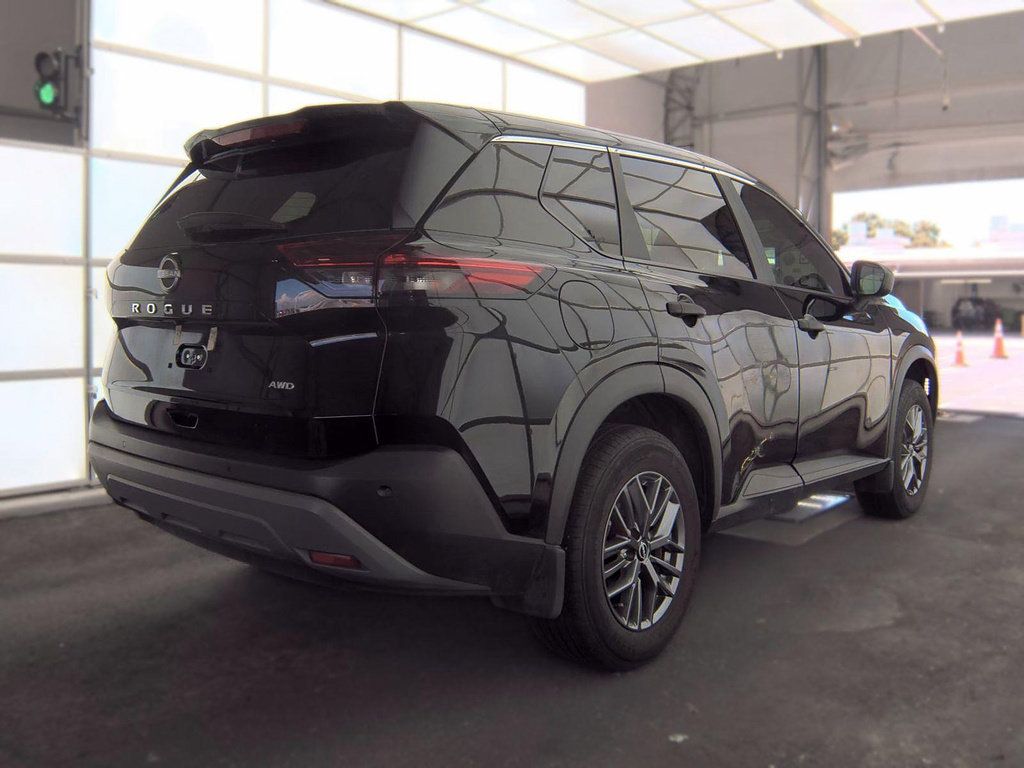 Certified 2023 Nissan Rogue S AWD/4WD image 6