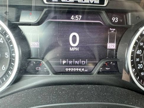 Used 2021 RAM 1500 Big Horn AWD/4WD image 14