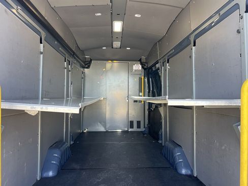 Used 2020 Ford Transit 250 148 High Roof Extended RWD image 12