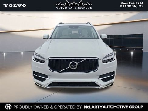 Used 2018 Volvo XC90 T6 Momentum w/ Convenience Package image 2