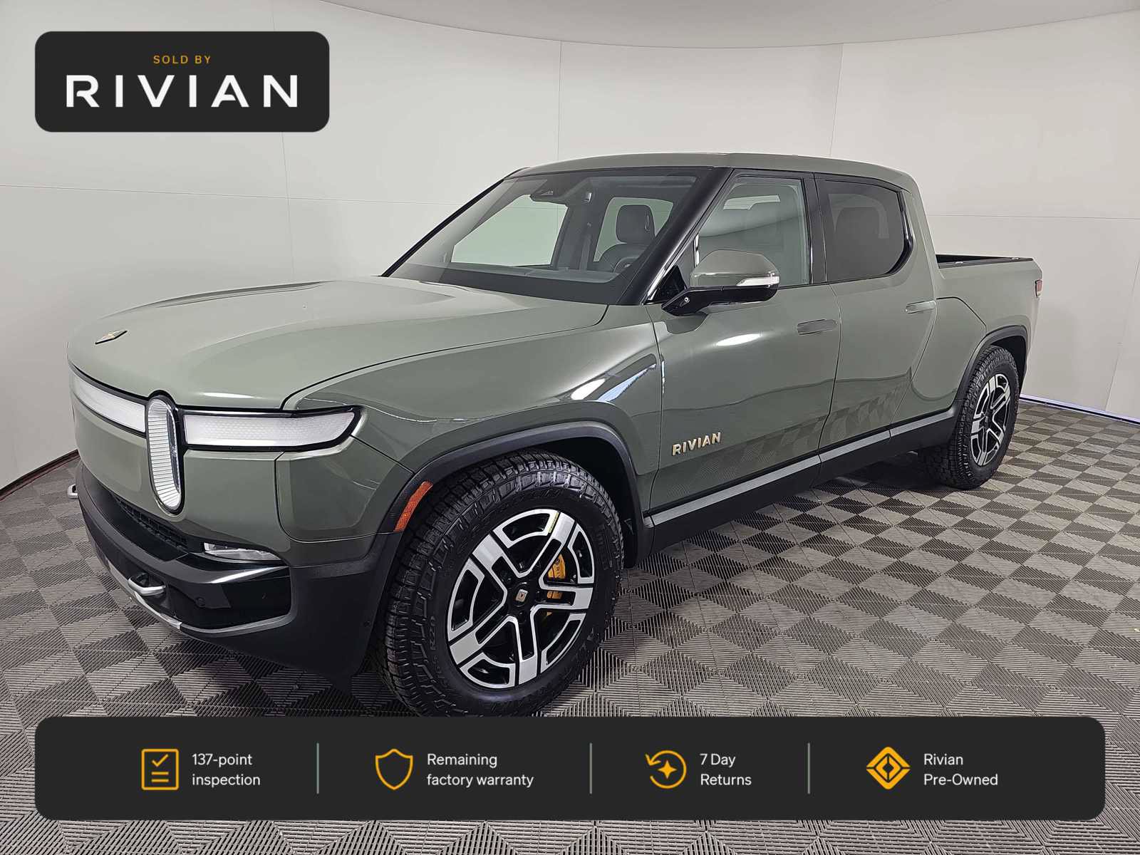Used 2022 Rivian R1T Launch Edition AWD/4WD image 1
