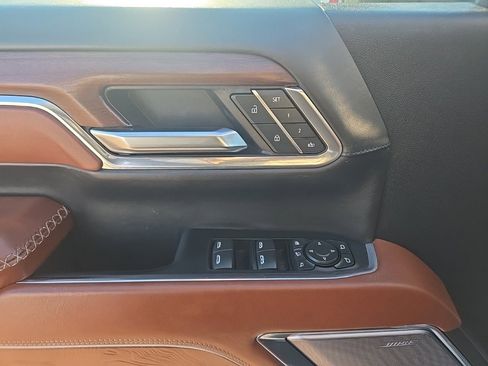 Used 2024 GMC Sierra 3500 Denali Ultimate image 20