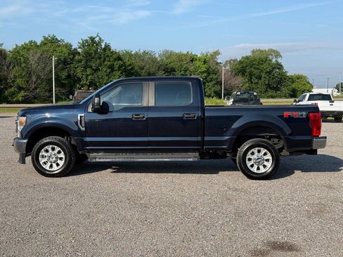 Used 2021 Ford F250 XL w/ STX Appearance Package AWD/4WD image 9