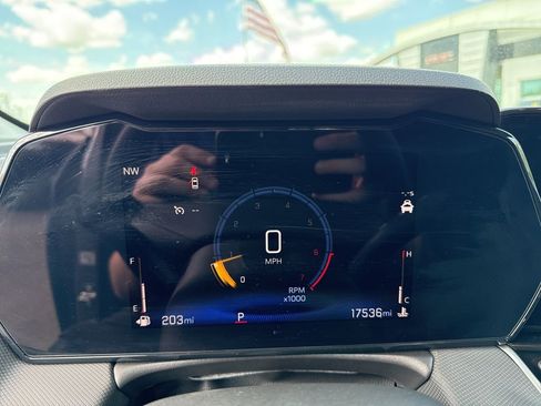 Used 2025 Chevrolet TrailBlazer LT image 22