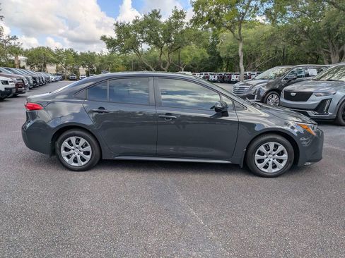 Used 2026 Toyota Corolla LE FWD image 2