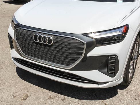 Used 2023 Audi Q4 e-tron Premium Plus w/ Premium Plus RWD image 8