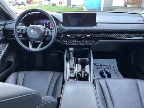 Used 2024 Honda Accord Touring image 13
