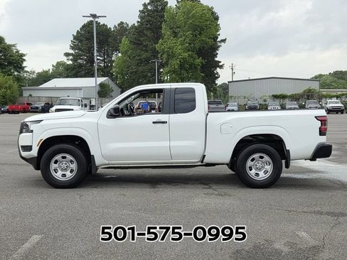 Used 2025 Nissan Frontier S AWD/4WD image 2