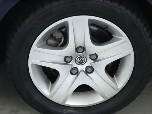 Used 2011 Buick LaCrosse CX image 39