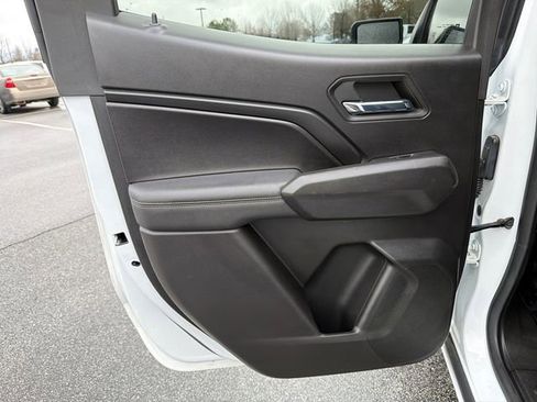 Used 2023 Chevrolet Colorado LT image 21