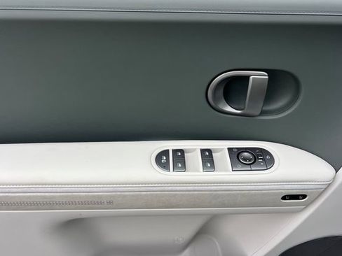 New 2026 Hyundai Ioniq 5 Limited RWD image 10