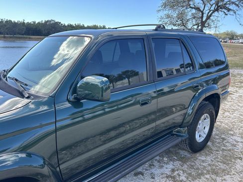 Used 2000 Toyota 4Runner SR5 image 19