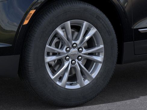 New 2026 Cadillac XT5 Luxury image 9