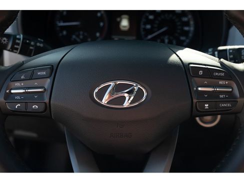 Used 2021 Hyundai Kona Ultimate AWD/4WD image 18