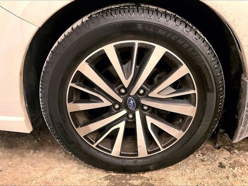 Used 2019 Subaru Legacy 2.5i Premium image 8